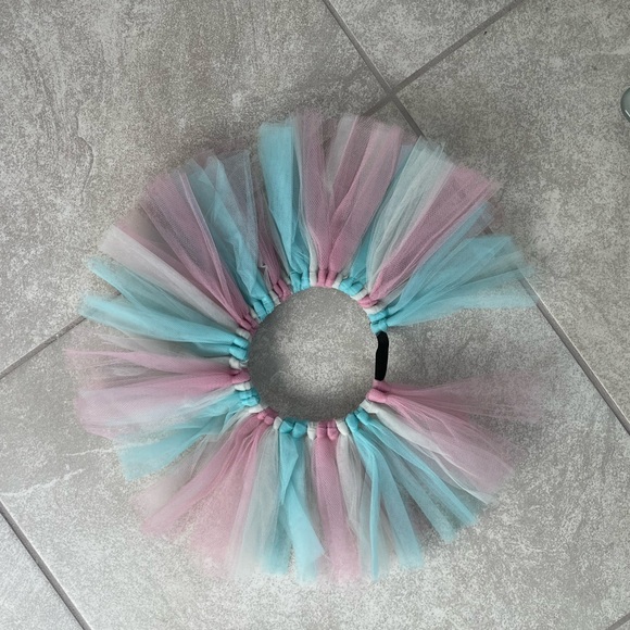 Small Tutu - Picture 2 of 10